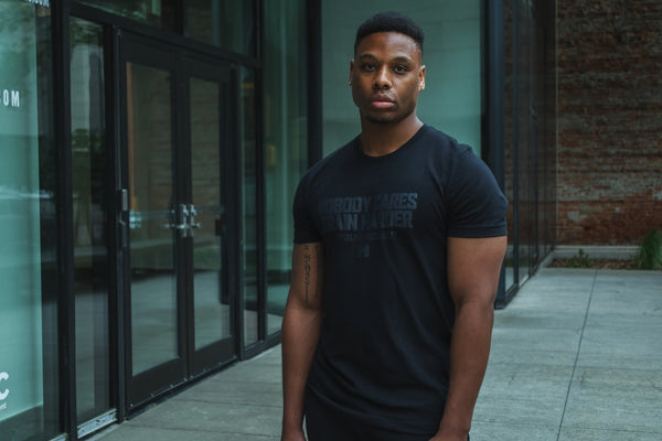 T-Shirt - Train Harder